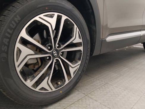 Used 2019 Hyundai Santa Fe FWD image 31