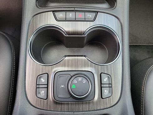 Used 2021 GMC Acadia SLT w/ Premium Package AWD/4WD image 22