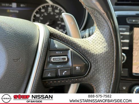 Used 2021 Nissan Maxima SR w/ Sport Mat Group image 21