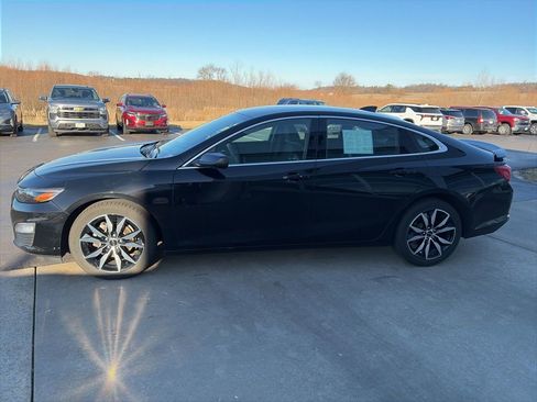 Certified 2022 Chevrolet Malibu RS image 5