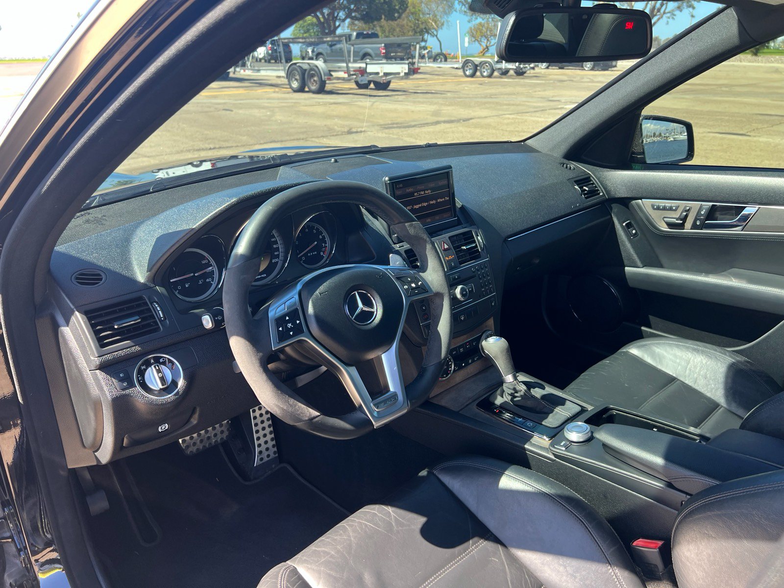 Used 2011 Mercedes-Benz C 63 AMG Sedan image 23