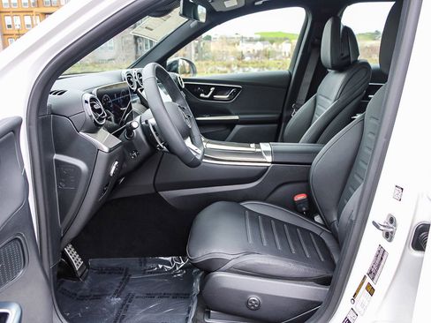 New 2026 Mercedes-Benz GLC 43 AMG 4MATIC image 17