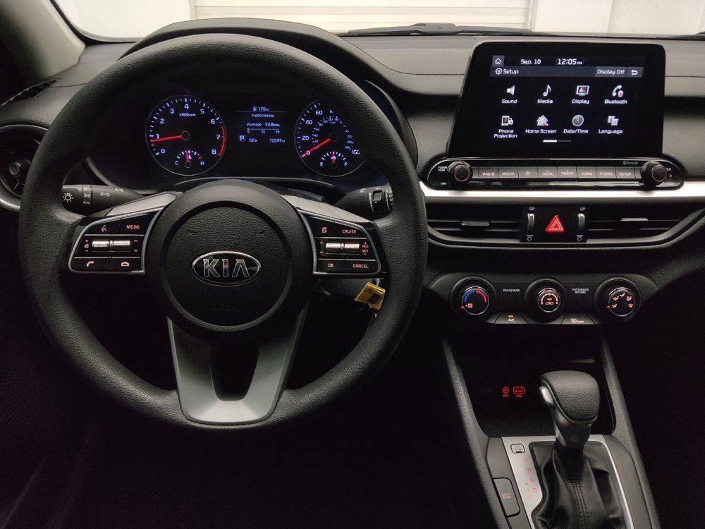 Used 2020 Kia Forte LXS FWD image 22
