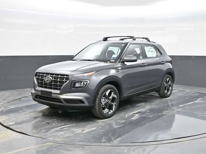 New 2025 Hyundai Venue SEL