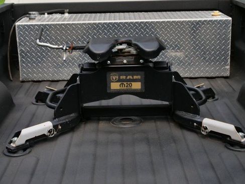 Used 2021 RAM 3500 Laramie w/ Safety Group AWD/4WD image 12