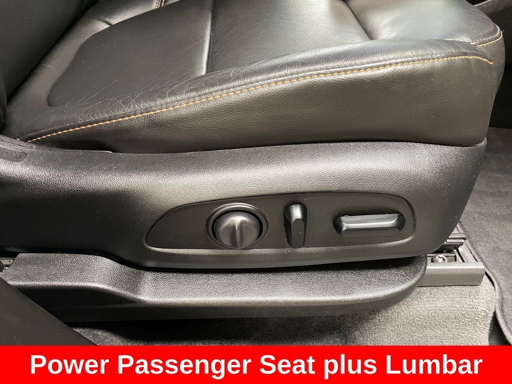 Used 2020 Chevrolet Traverse RS AWD/4WD image 11