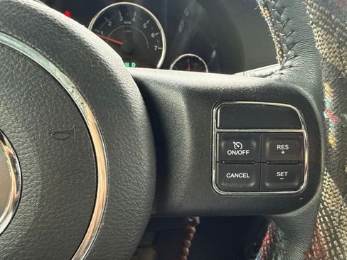 Used 2017 Jeep Wrangler Unlimited Sport w/ Quick Order Package 24S AWD/4WD image 22