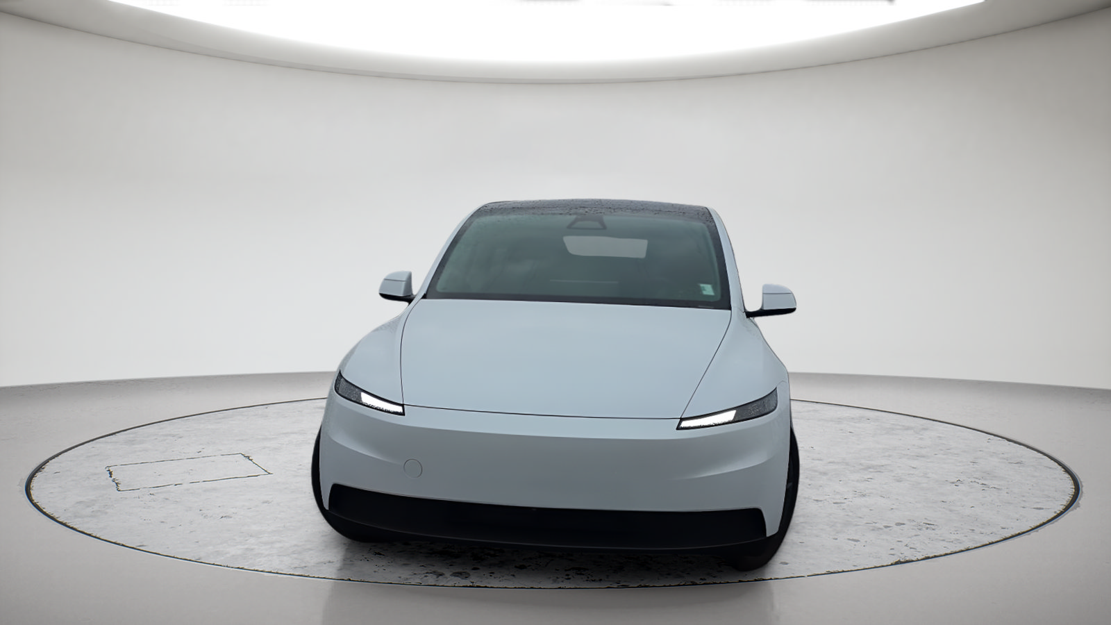 Used 2026 Tesla Model Y Long Range AWD/4WD image 2