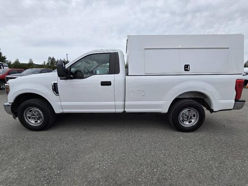 Used 2018 Ford F250 XL w/ Power Equipment Group image 8
