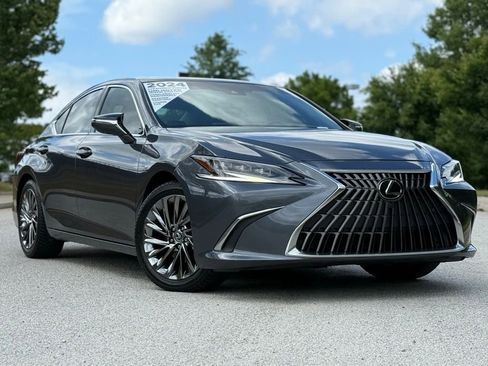 Certified 2024 Lexus ES 350 Ultra Luxury w/ Accessory Package (Z1) FWD image 2