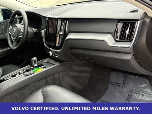 Certified 2025 Volvo XC60 B5 Core AWD/4WD image 38