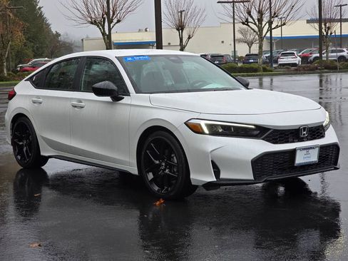 Certified 2026 Honda Civic Sport image 3