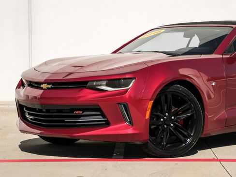 Used 2016 Chevrolet Camaro LT image 9