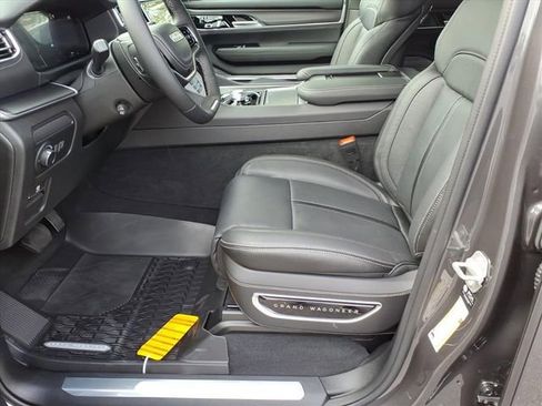 New 2026 Jeep Grand Wagoneer L Summit AWD/4WD image 14