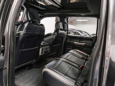 Used 2018 Ford F150 Raptor w/ Equipment Group 802A Luxury image 31