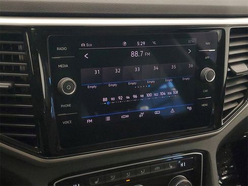 Used 2023 Volkswagen Atlas SEL image 19