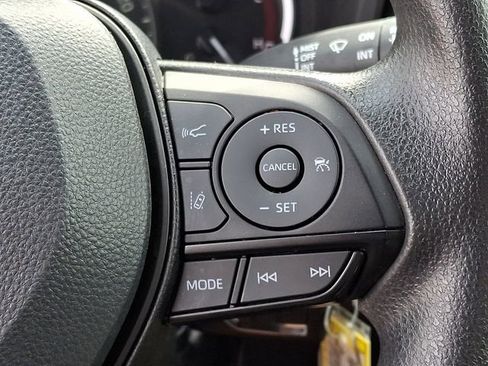 Certified 2024 Toyota RAV4 LE AWD/4WD image 22