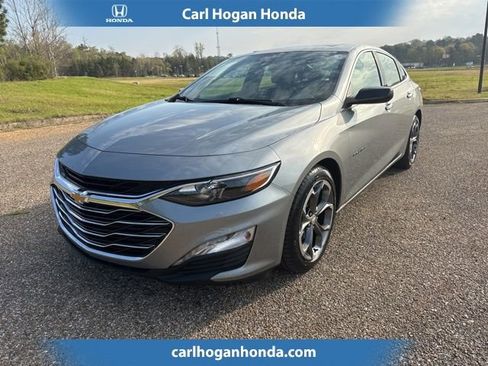 Used 2023 Chevrolet Malibu LT image 1