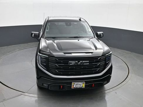 Used 2024 GMC Sierra 1500 Elevation w/ Elevation Premium Package image 14