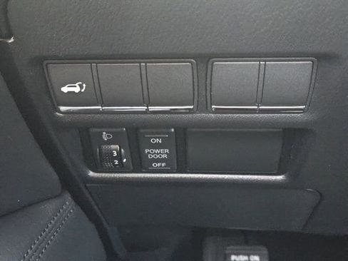 Used 2014 INFINITI QX80 w/ Theater Package image 21