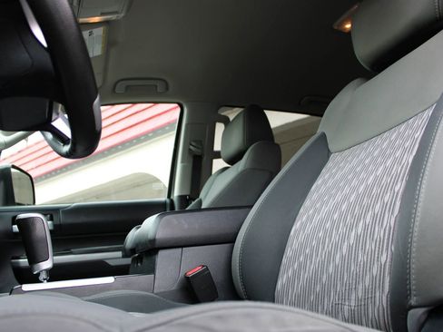 Used 2018 Toyota Tundra SR5 w/ TRD Off Road Package image 24