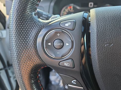 Used 2022 Honda Ridgeline Black Edition image 23