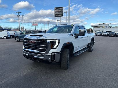 New 2026 GMC Sierra 2500 SLT w/ SLT Premium Package
