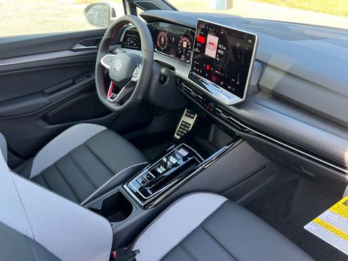 New 2025 Volkswagen GTI SE image 11