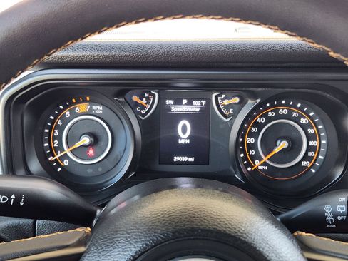 Used 2024 Jeep Wrangler Unlimited Sport AWD/4WD image 17