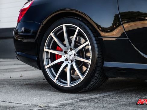 Used 2016 Mercedes-Benz SL 63 AMG AMG SL 63 w/ Driver Assistance Package image 65