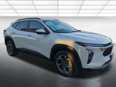 Certified 2024 Chevrolet Trax LT w/ Driver Confidence Package