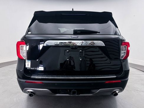 Used 2023 Ford Explorer Limited w/ Class IV Trailer Tow Package RWD image 15