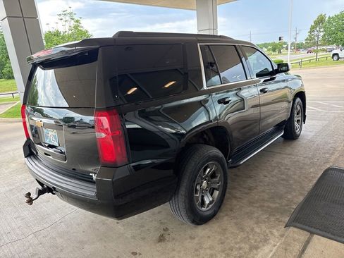 Used 2018 Chevrolet Tahoe LS RWD image 3