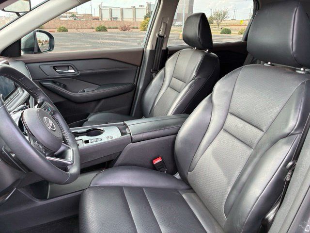 Certified 2023 Nissan Rogue SV w/ SV Premium B Package FWD image 12