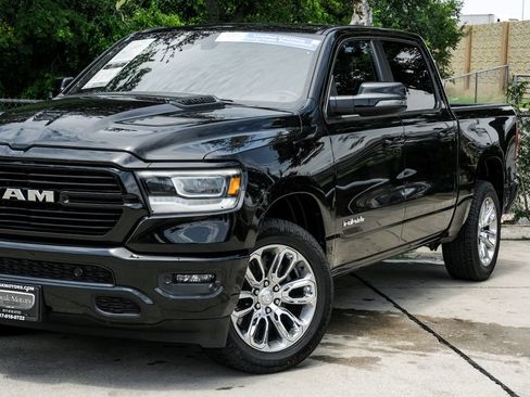Used 2023 RAM 1500 Laramie AWD/4WD image 13