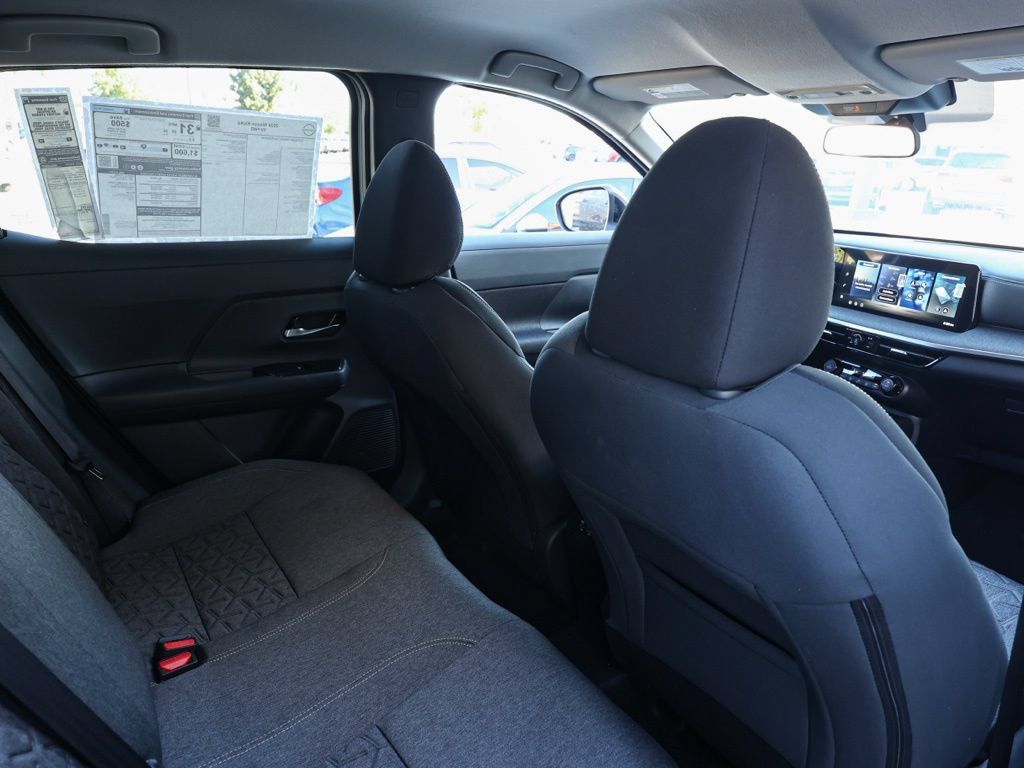 Used 2026 Nissan Kicks SV w/ Charging Package FWD image 18