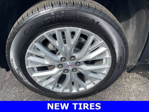 Certified 2024 GMC Acadia Elevation image 2