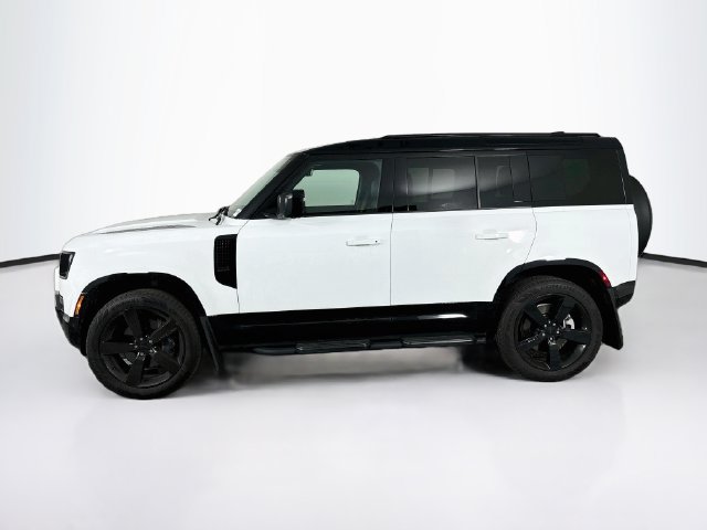 New 2026 Land Rover Defender 110 X-Dynamic SE AWD/4WD image 8
