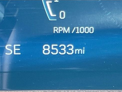 Used 2025 Cadillac XT4 Sport image 12