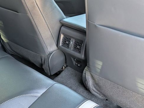 Used 2025 Toyota Camry SE w/ Multimedia Upgrade Package image 31