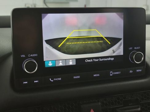 Used 2023 Honda HR-V LX image 26