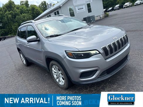 Used 2020 Jeep Cherokee Latitude FWD image 3