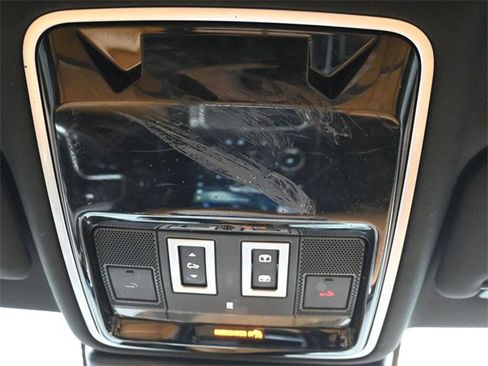 Used 2021 Land Rover Range Rover Velar R-Dynamic HSE image 15