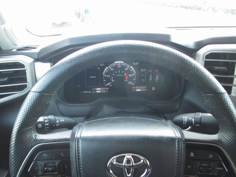 Used 2024 Toyota Tundra Limited image 26