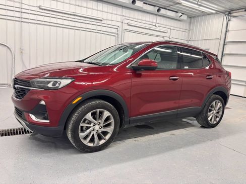 Used 2022 Buick Encore GX Essence w/ Experience Buick Package AWD/4WD image 2