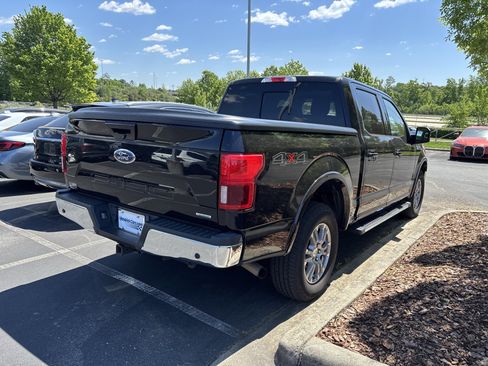 Used 2020 Ford F150 Lariat w/ Max Trailer Tow Package image 23