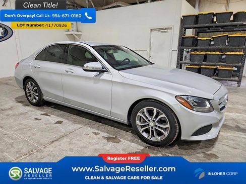 Used 2015 Mercedes-Benz C 300 Sedan image 5