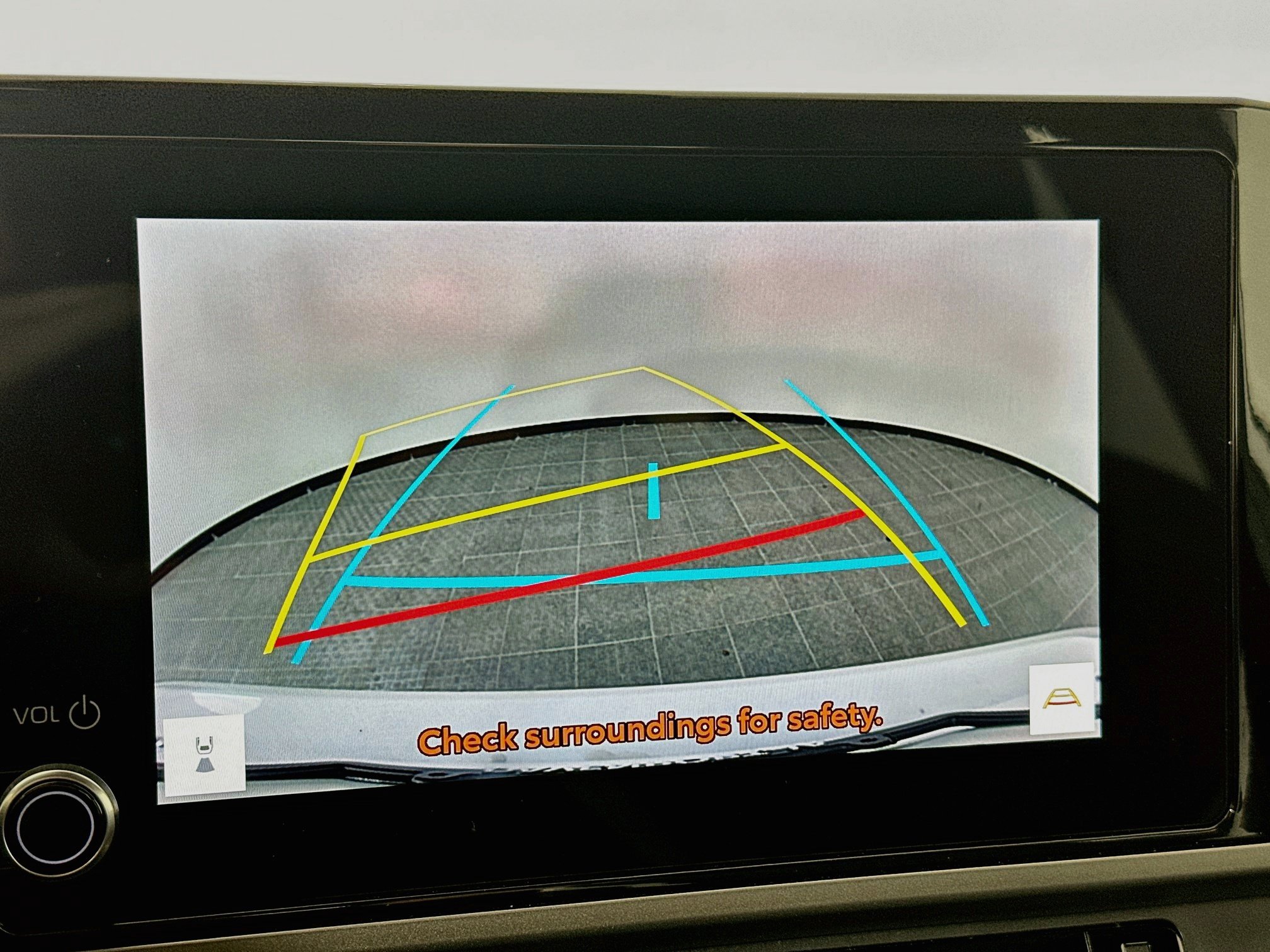 Used 2025 Toyota Camry SE FWD image 13