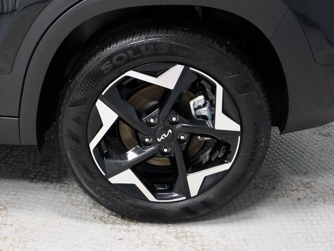 Used 2025 Kia Seltos EX image 22
