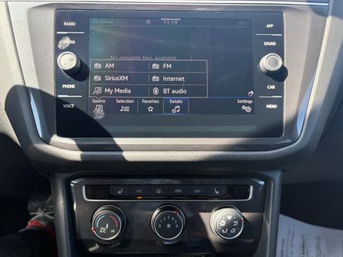 Used 2024 Volkswagen Tiguan Wolfsburg Edition image 8